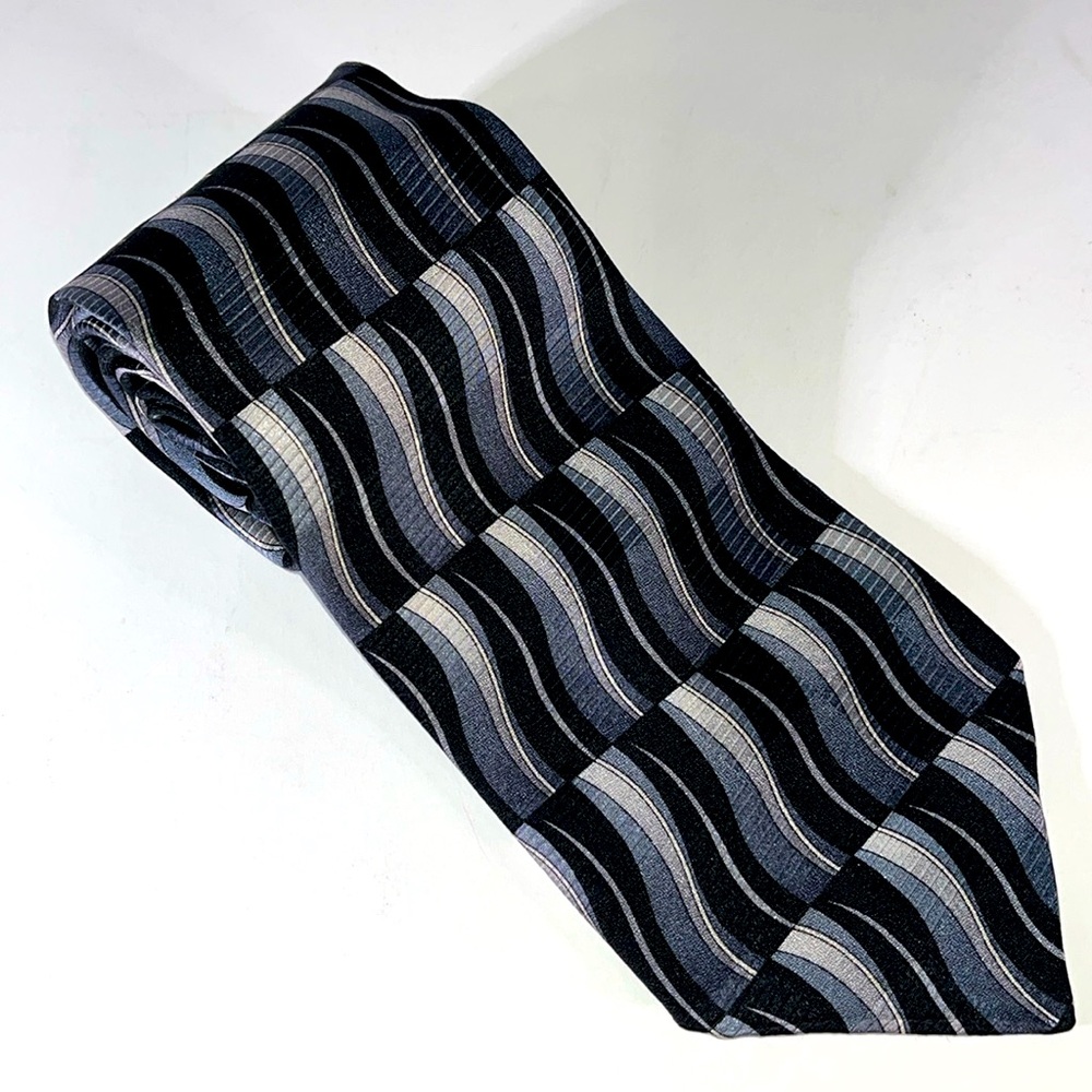 MONTEREY BAY Mens Silk Black & Gray Geometric Pattern 61" x 4" Neck Tie